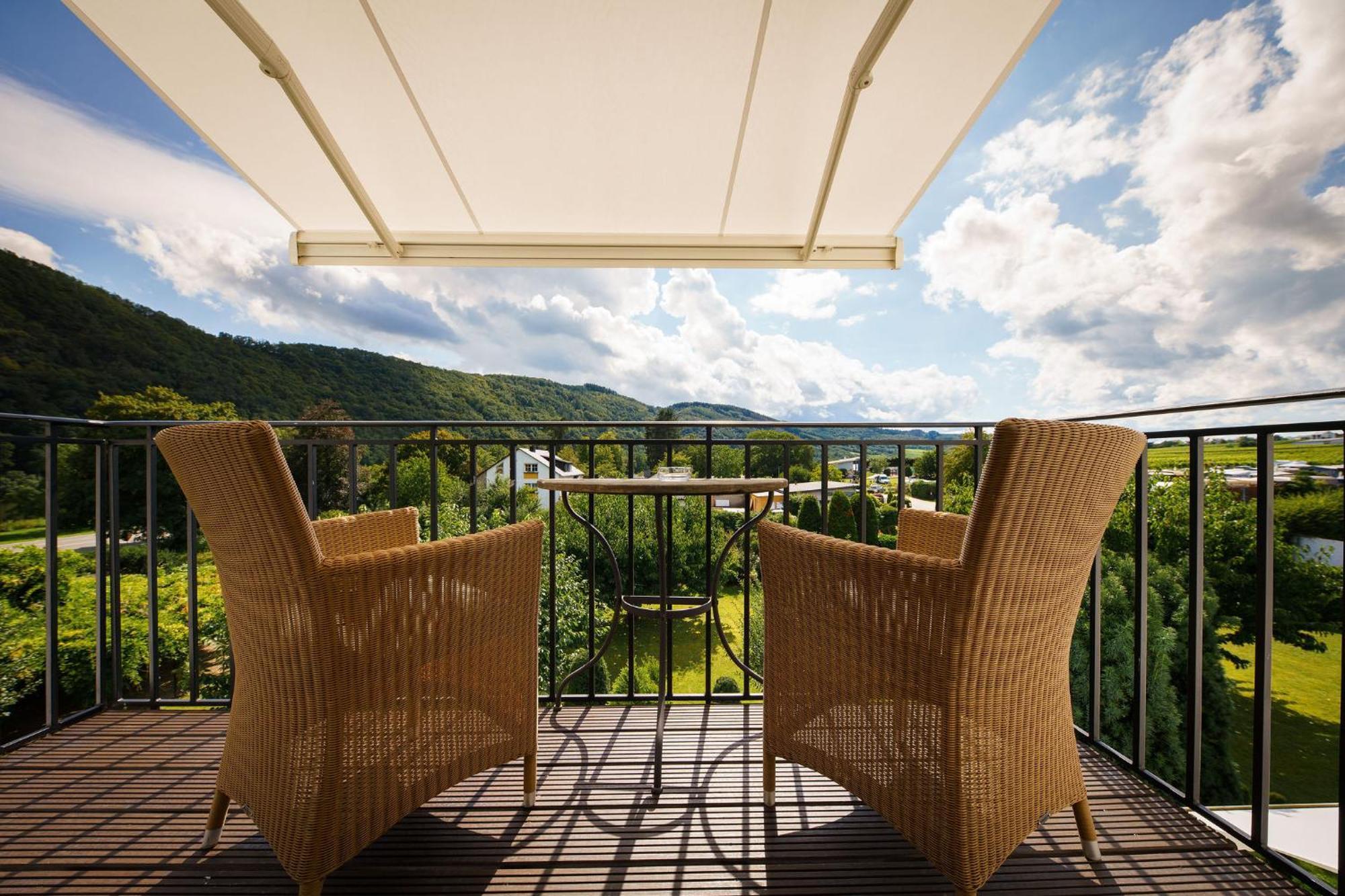 Wein Und Landhaus Kallfels Krov Bagian luar foto